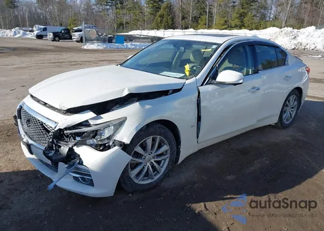 2014 Infiniti Q50 Premium z USA, uszkodzony, nr VIN JN1BV7AR8EM693578